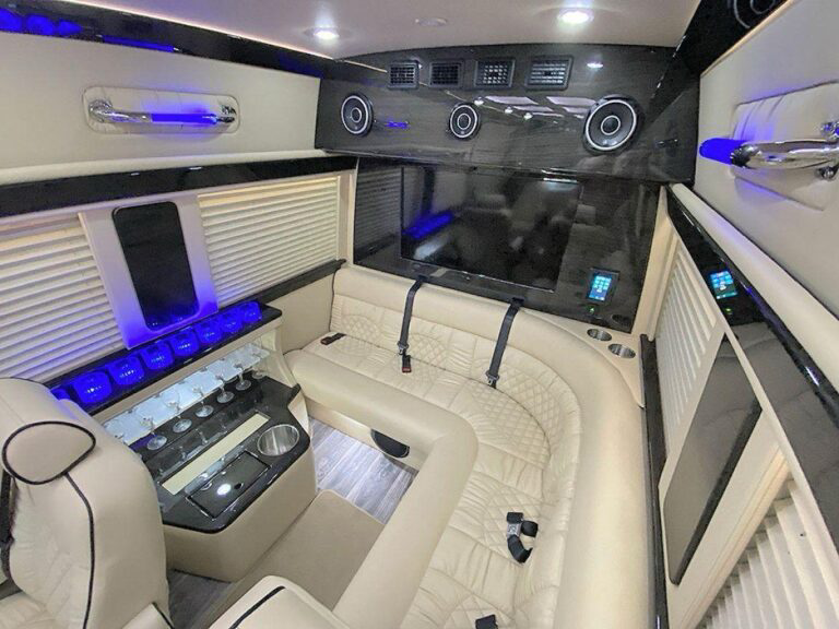 Luxury Limousine Service