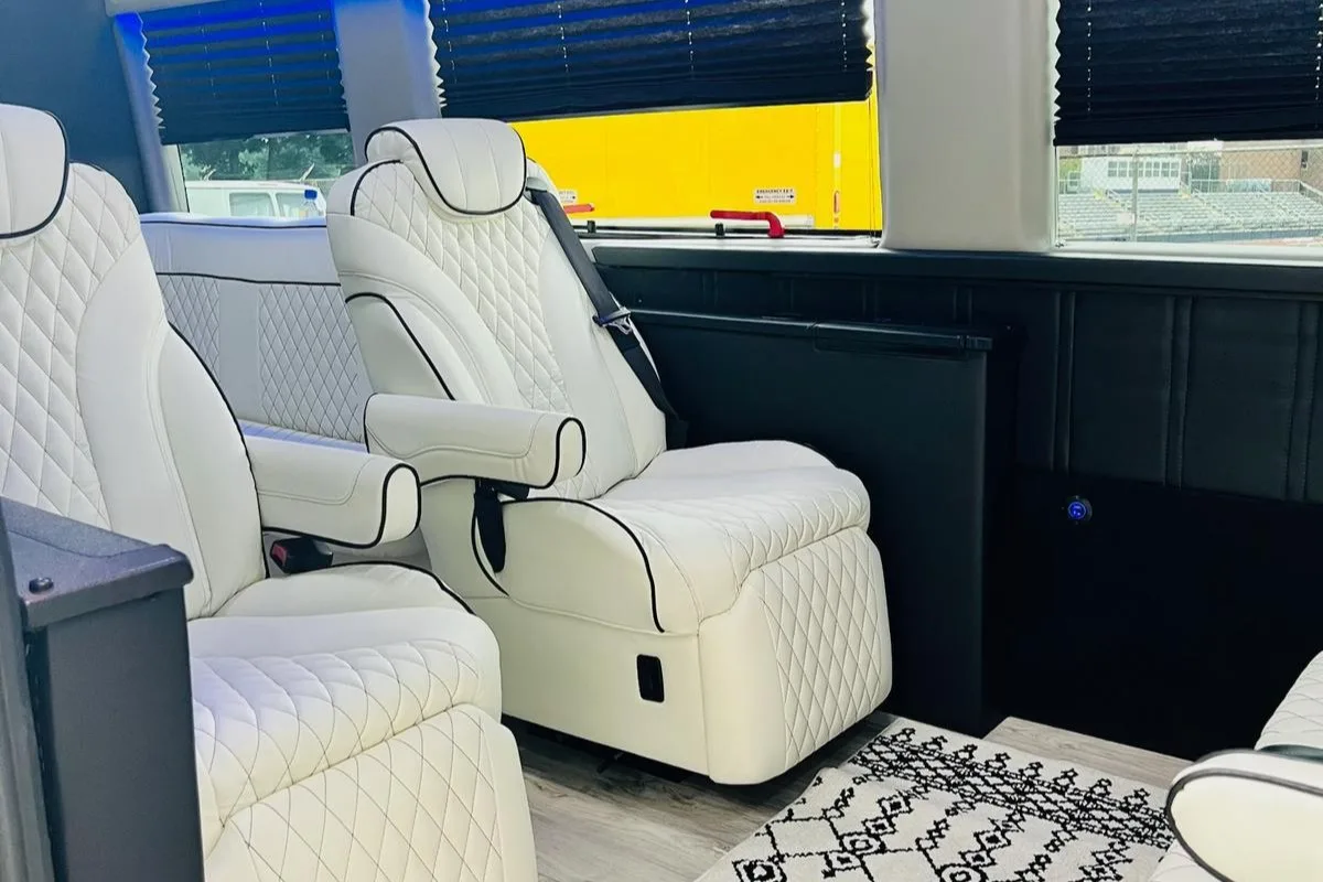 Mercedes JET Sprinter 8-10 passengers