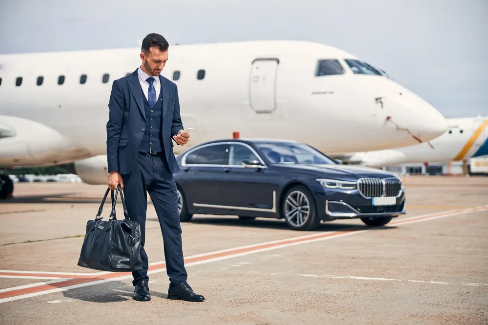 limo service to LaGuardia Airport